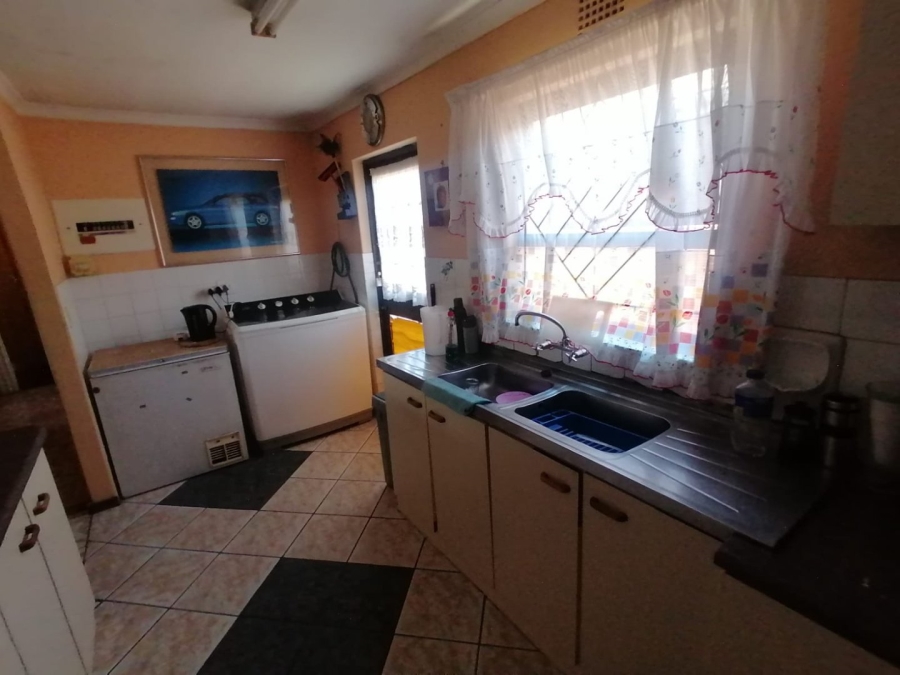  Bedroom Property for Sale in Scottsdene Western Cape